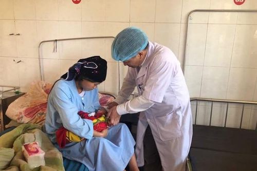 Khắc phục khó khăn khi bố trí ngân sách cho trạm y tế xã, phường
