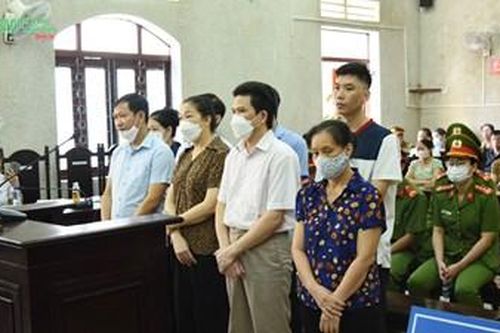 Tuyên phạt 9 bị cáo liên quan đến Dự án Cảng hàng không Điện Biên