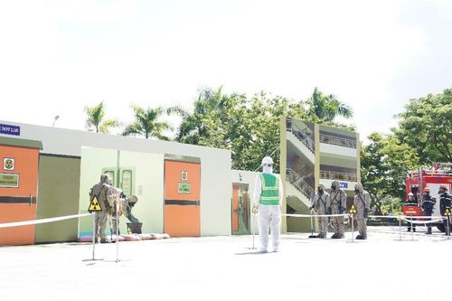 Hơn 100 người tham gia diễn tập ứng phó sự cố hạt nhân