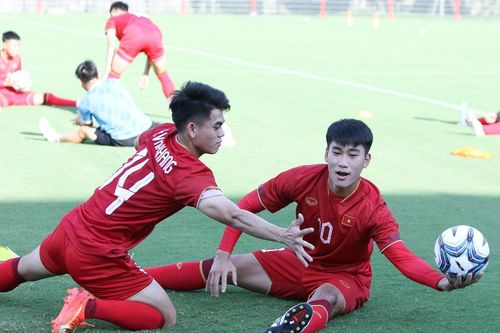 Olympic Việt Nam đón tin kém vui ở trận quyết đấu Ả Rập Xê Út