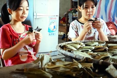 Bánh gai Chiêm Hóa, món quà quê nức tiếng ở Tuyên Quang
