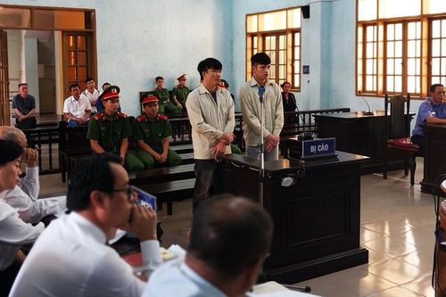 Lừa bán người sang Campuchia, 2 thanh niên lĩnh 47 năm tù