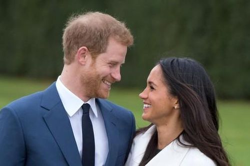 Bức ảnh khiến Harry và Meghan từ bỏ Hoàng gia Anh