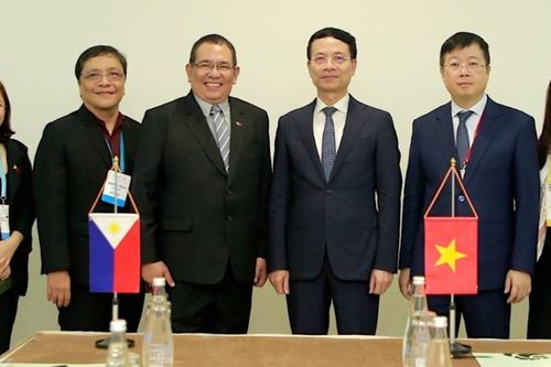 Việt Nam và Philippines đẩy mạnh trao đổi kinh nghiệm chuyển đổi số