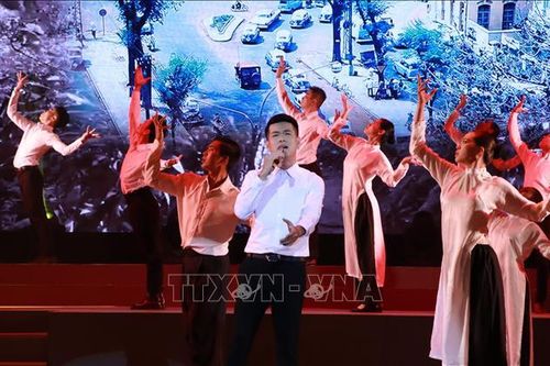 Đặc sắc chương trình nghệ thuật Chân dung âm nhạc Nhạc sỹ Hoàng Việt
