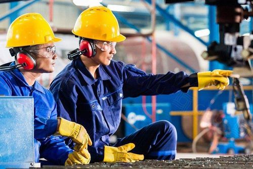 Có lại đơn hàng, doanh nghiệp Bình Dương tuyển thêm người lao động