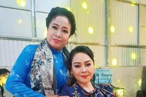 Ca sĩ Đông Đào: Đang hát thì khán giả la ó, tủi thân vào hậu trường òa khóc