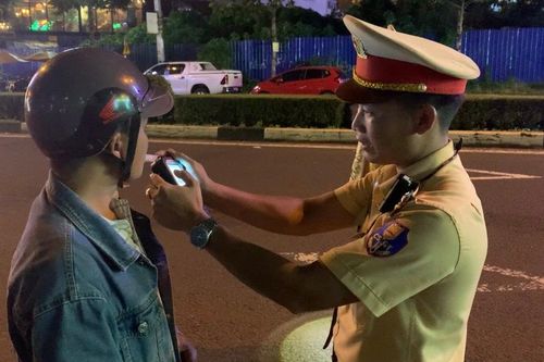 Pleiku : Xử lý thanh thiếu niên tụ tập, điều khiển xe tốc độ cao