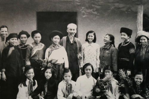 Lào Cai trong trái tim Bác Hồ