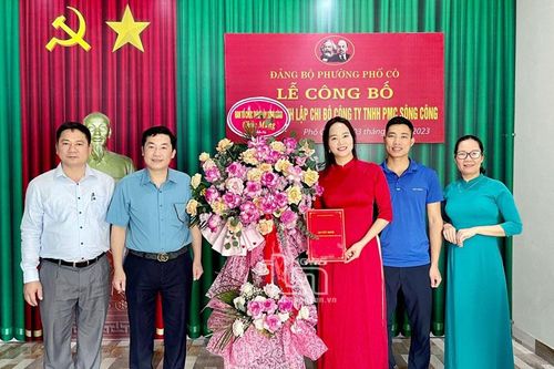 Sông Công chú trọng phát triển Đảng trong doanh nghiệp