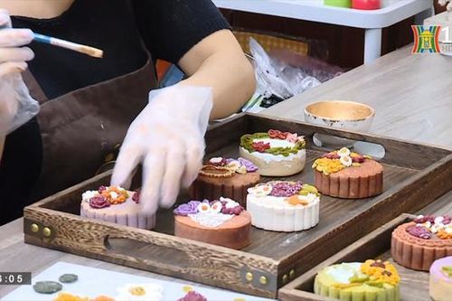 Độc đáo bánh trung thu hoa nổi nghệ thuật