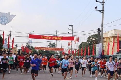 Huyện Phúc Thọ: Chung kết Giải việt dã tranh cúp Hai Bà Trưng lần thứ XIII