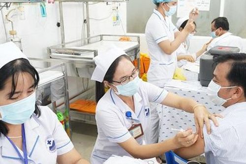 Bộ Y tế sẽ ban hành cơ chế thuận lợi cho chăm sóc sức khỏe ban đầu do ngân sách nhà nước chi trả