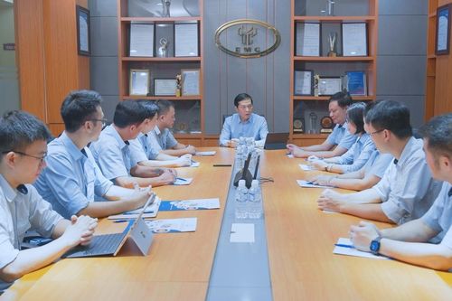 EMTC kiến tạo không gian với thương hiệu thang máy Việt