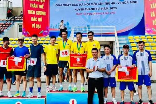 Thanh Trì: Sôi nổi Giải chạy Báo Hànôịmới - Vì hòa bình lần thứ 48
