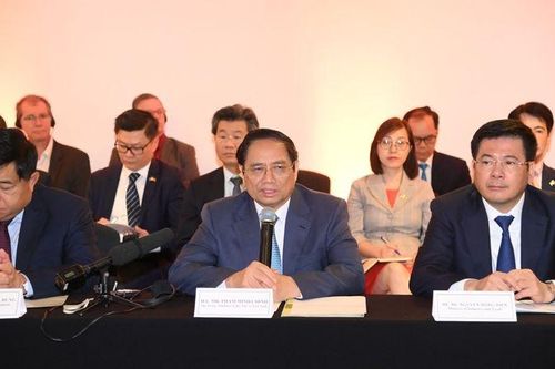 Thủ tướng Phạm Minh Chính dự Tọa đàm với các doanh nghiệp Brazil