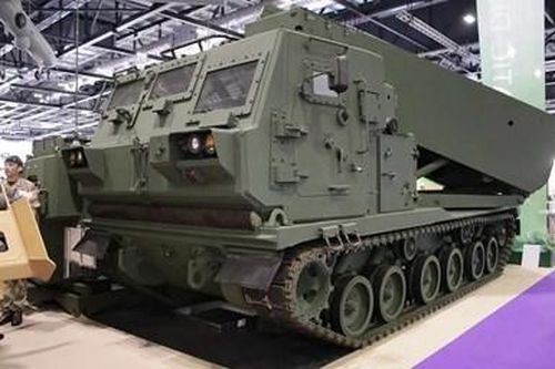Quân sự thế giới hôm nay (24-9): Anh sắm pháo phản lực phóng loạt M270A2, phi công Ukraine bắt đầu huấn luyện với F-16