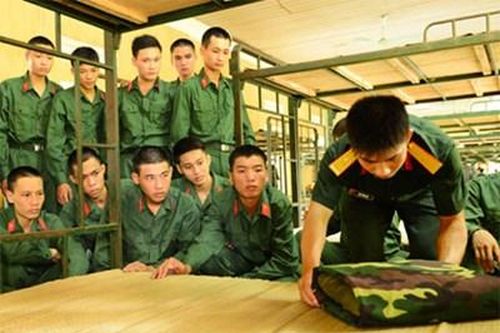 Sĩ quan phục viên đủ 15 năm phục vụ Quân đội đã được trợ cấp một lần có được trợ cấp hàng tháng không?