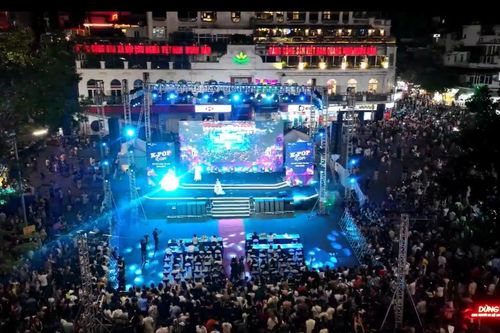 Chương trình 'Bài hát K-pop tôi yêu' năm 2023 khuấy động không khí phố đi bộ Hoàn Kiếm