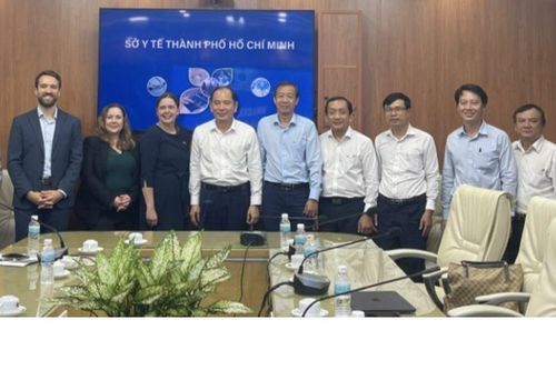 TPHCM và TP Liverpool (Anh) chia sẻ kinh nghiệm phát triển y tế xanh