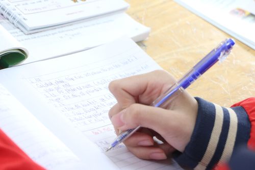 Nhiều tỉnh thành chấn chỉnh lại việc dạy thêm, dạy tăng cường trong nhà trường