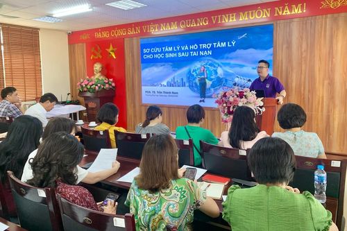 Hà Nội tập huấn tư vấn tâm lý cho học sinh sau vụ cháy chung cư mini