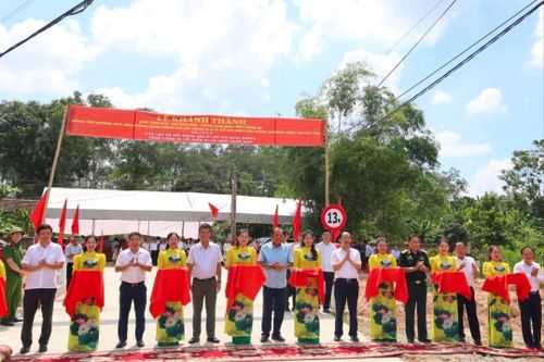 Nghệ An: Khánh thành cầu dân sinh tại Nam Đàn