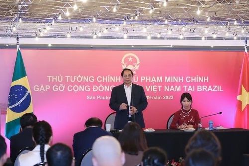 Thủ tướng: Chỉ cần bà con kiều bào hướng về quê hương thì ở đâu cũng đều tốt