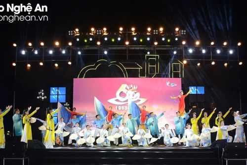 Bế mạc và trao giải Liên hoan nghệ thuật quần chúng thành phố Vinh năm 2023