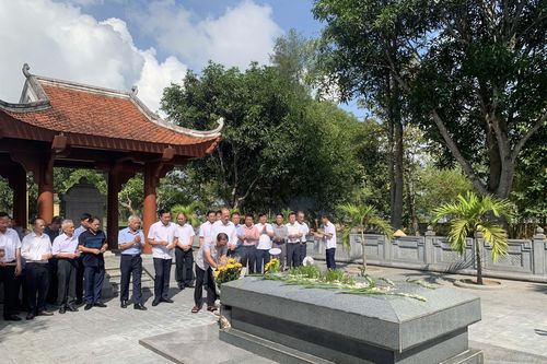 Tôn vinh những cống hiến của Đại thi hào Nguyễn Du với văn hóa dân tộc