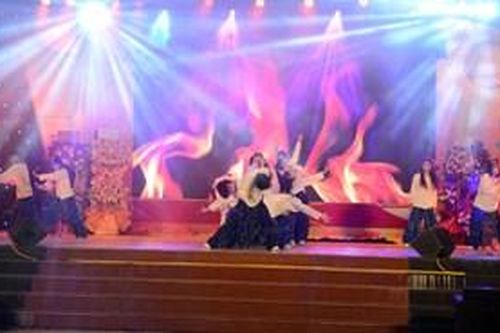 Sôi động chương trình ngày hội tân sinh viên Trường đại học Luật