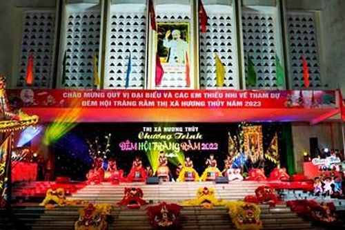 Hòa mình cùng 'Đêm hội trăng rằm'