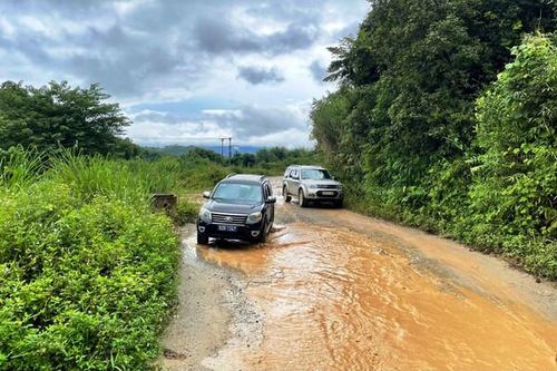 Kon Tum: Hạ tầng giao thông huyện biên giới Đăk Glei xuống cấp nghiêm trọng