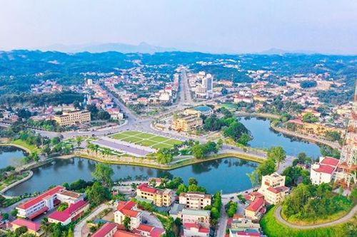 Phấn đấu trở thành tỉnh khá vào năm 2025