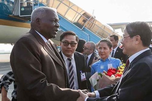 Chủ tịch Quốc hội Cuba đến Việt Nam dự kỷ niệm 50 năm chuyến thăm của Lãnh tụ Fidel Castro tới vùng Giải phóng miền Nam Việt Nam