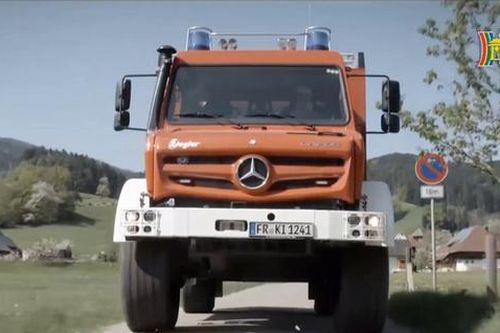 Mẫu xe cứu hỏa của Mercedes Benz