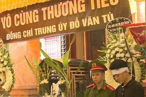 Truy thăng quân hàm cho trung úy công an hy sinh khi làm nhiệm vụ ở Thái Bình
