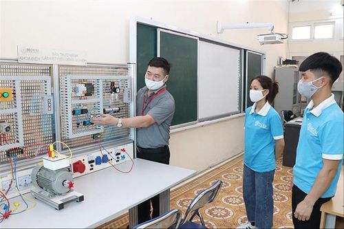 Đề xuất 8 tiêu chí đánh giá chất lượng trường trung cấp, cao đẳng nghề