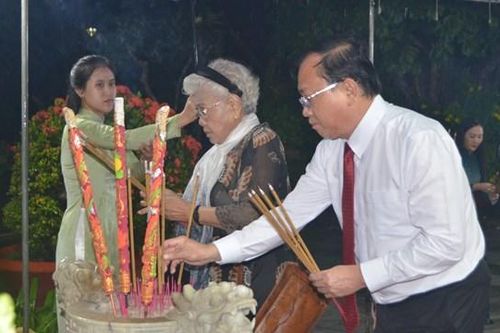 Kỷ niệm 104 năm ngày ra đời bản Dạ cổ hoài lang bất hủ