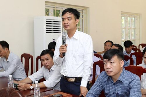 Cử tri Ba Vì kiến nghị đẩy nhanh tiến độ giãn dân khu vực nội thành