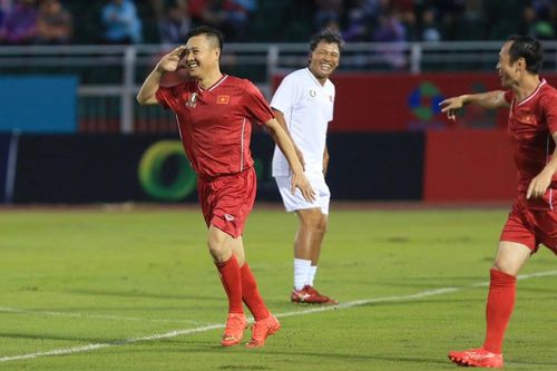 Hồng Sơn, Quang Hải, Công Vinh và những khoảnh khắc vàng được tái hiện ở sân Thống Nhất