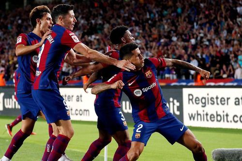 Barcelona và cuộc ngược dòng không phẩm chất