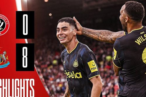 Bốn kỷ lục bị phá trong chiến thắng không tưởng 8-0 của Newcastle