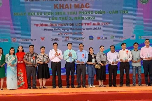 Ngày hội Du lịch sinh thái Phong Ðiền năm 2023