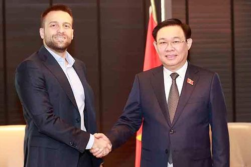 Tạo điều kiện tốt để doanh nghiệp Việt Nam và Bulgaria hợp tác kinh tế, xúc tiến thương mại