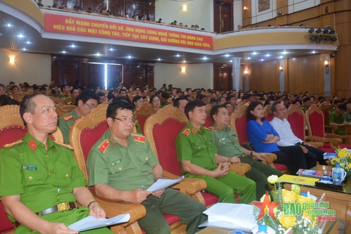 Bảo đảm trật tự, an toàn giao thông góp phần phát triển kinh tế - xã hội