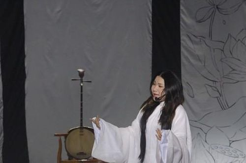 Mang 'Đợi Kiều' về với Làng Đại học Thủ Đức