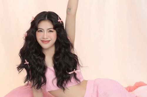 Đón sinh nhật tuổi 22, tiền vệ Thanh Nhã khiến triệu fan 'phát sốt'