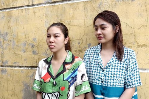 Bắt hai đối tượng ép con nợ mở mật khẩu tài khoản ngân hàng để chuyển tiền trừ nợ