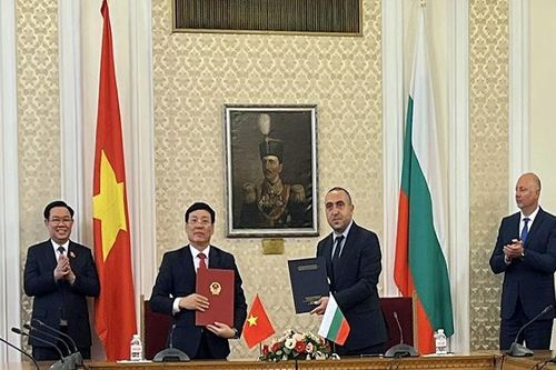Vĩnh Phúc thiết lập quan hệ hợp tác hữu nghị với tỉnh Pernik, Bungari